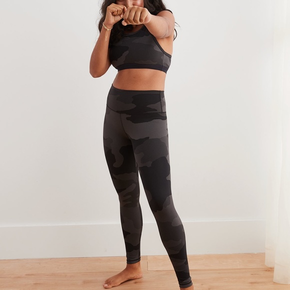 aerie Pants - AEO Aerie High Waisted  7/8 Camo Leggings